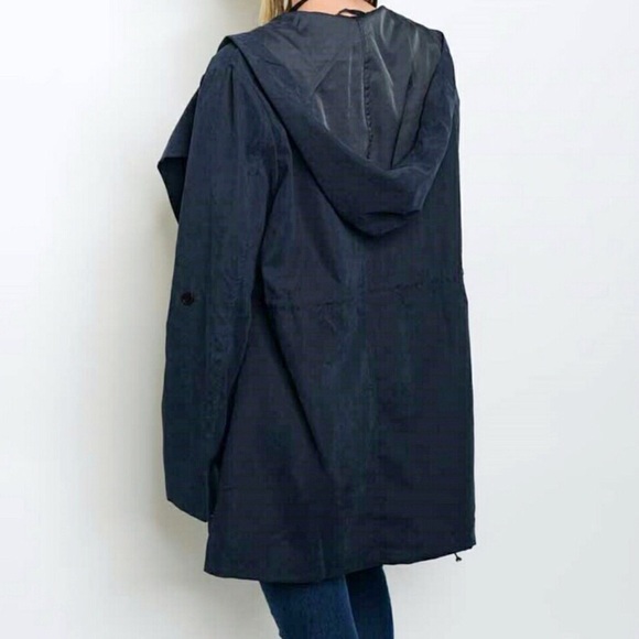 NWT Cals Navy Hooded Flattering & Versatile Jacket - Picture 2 of 7